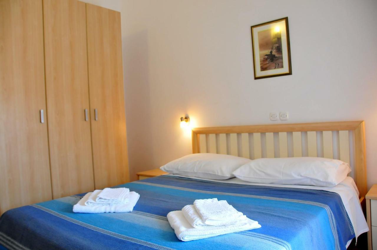 Apartments Toic Cres Luaran gambar