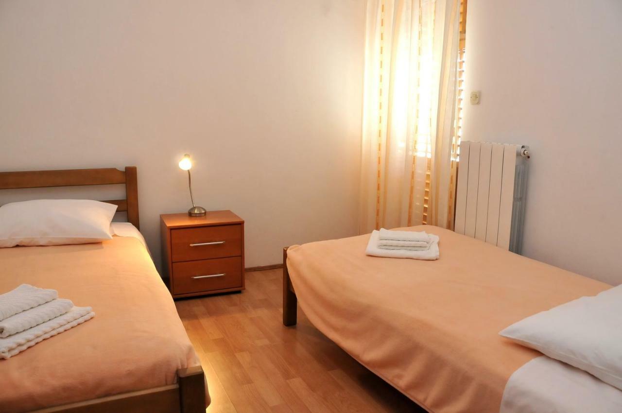 Apartments Toic Cres Luaran gambar